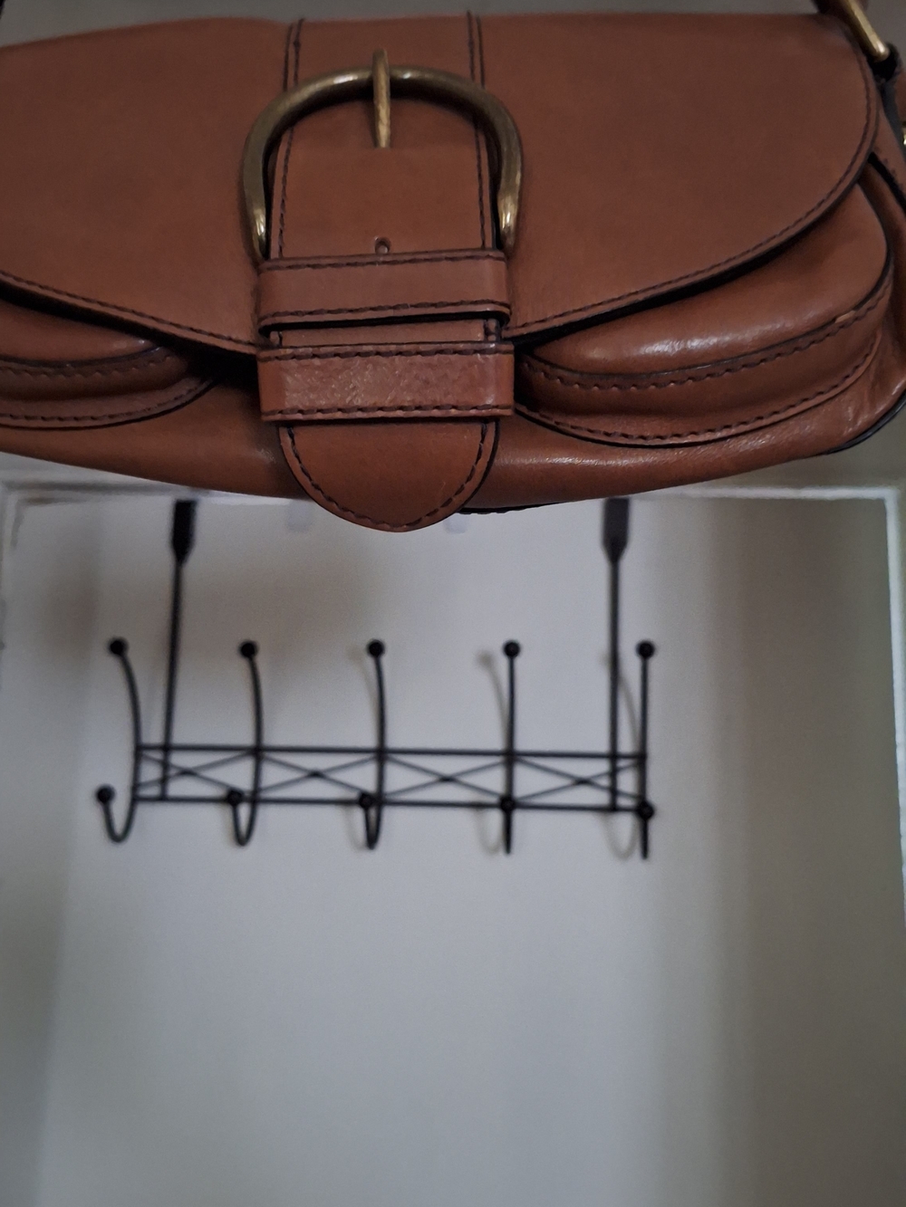 Banana Republic Brown Leather Shoulder Bag with Brass Buckle - Picture 2 of 12